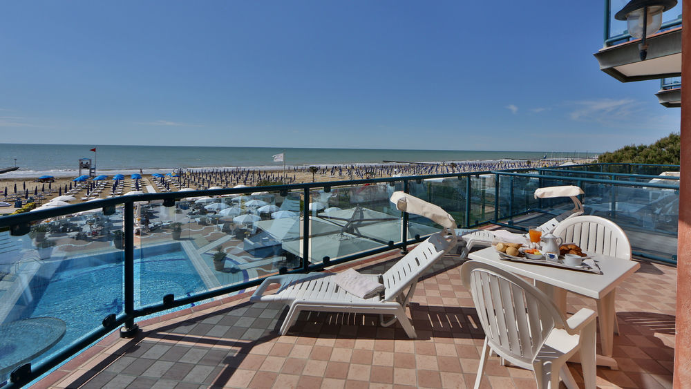 Park Hotel Brasilia Lido di Jesolo Luaran gambar